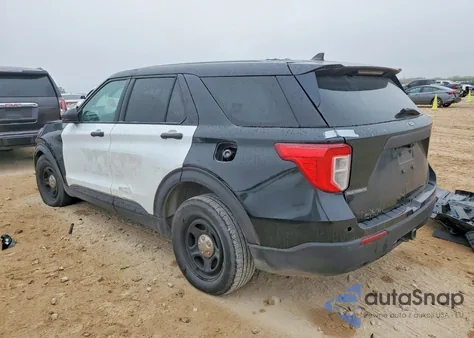 2022 Ford Explorer Police Interceptor z USA, uszkodzony, nr VIN 1FM5K8AB5NGC26799